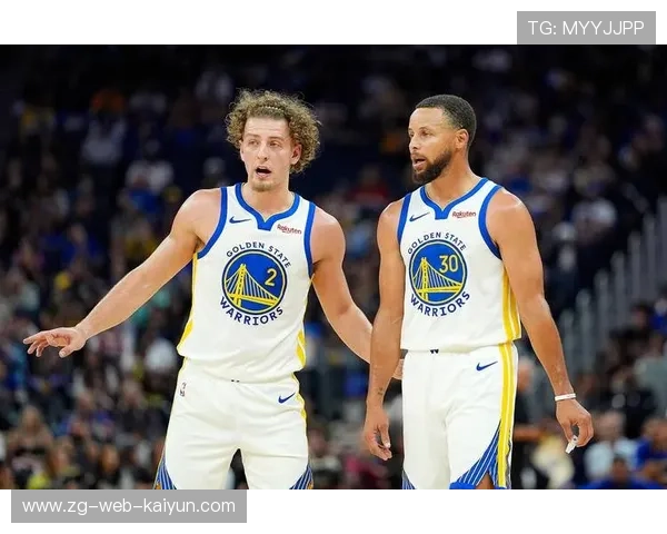 勇士大胜太阳，库里和穆迪带领球队轻松取胜，库里经典比赛勇士vs奇才